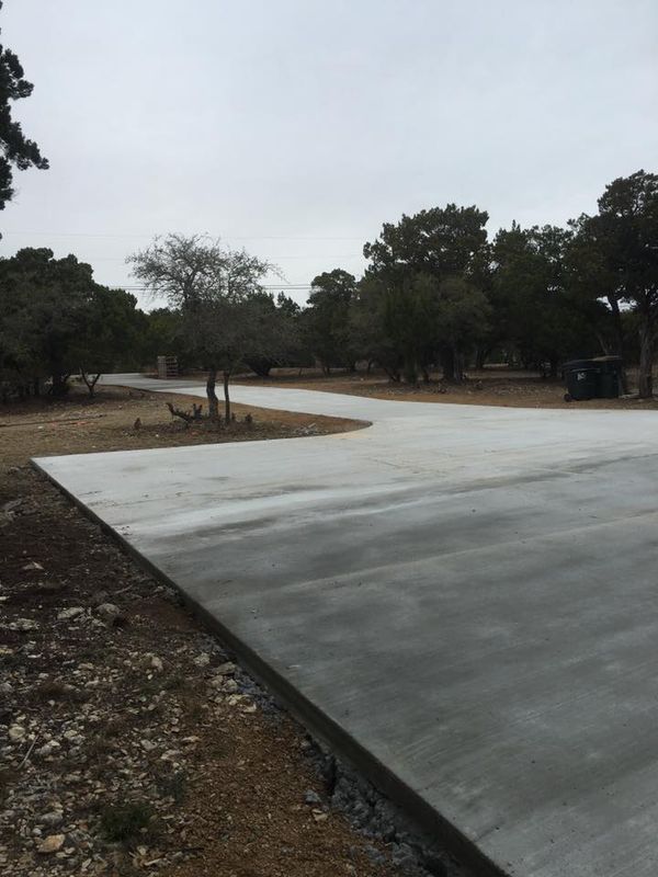 Driveways and Sidewalk Installation