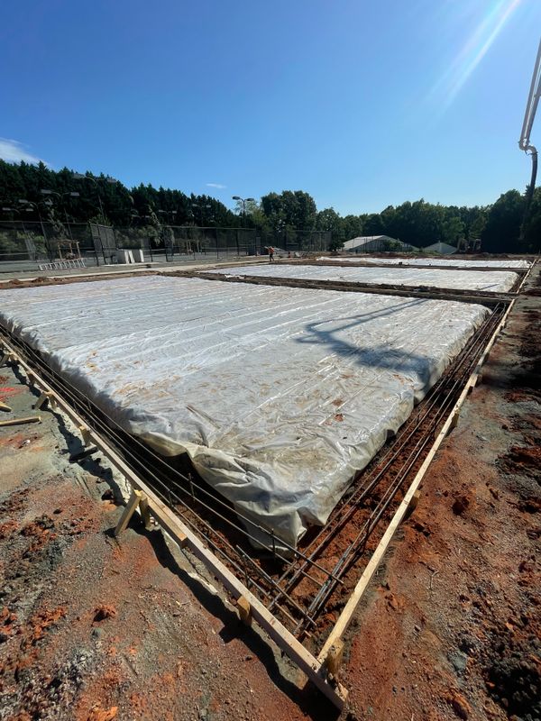 Monolithic slabs/jobs
