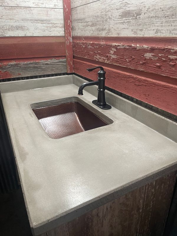 Concrete counter tops