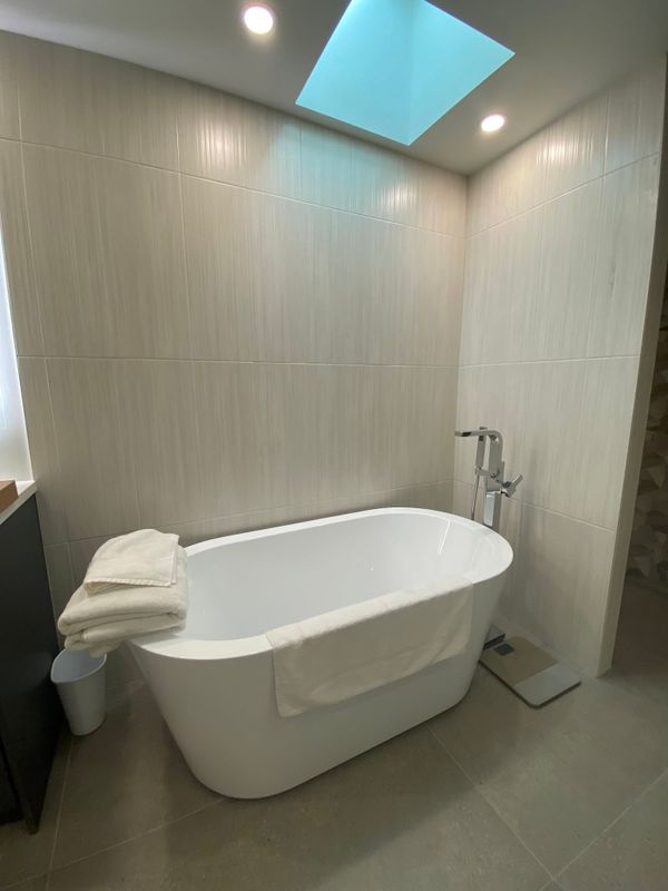 Bathroom Tilling