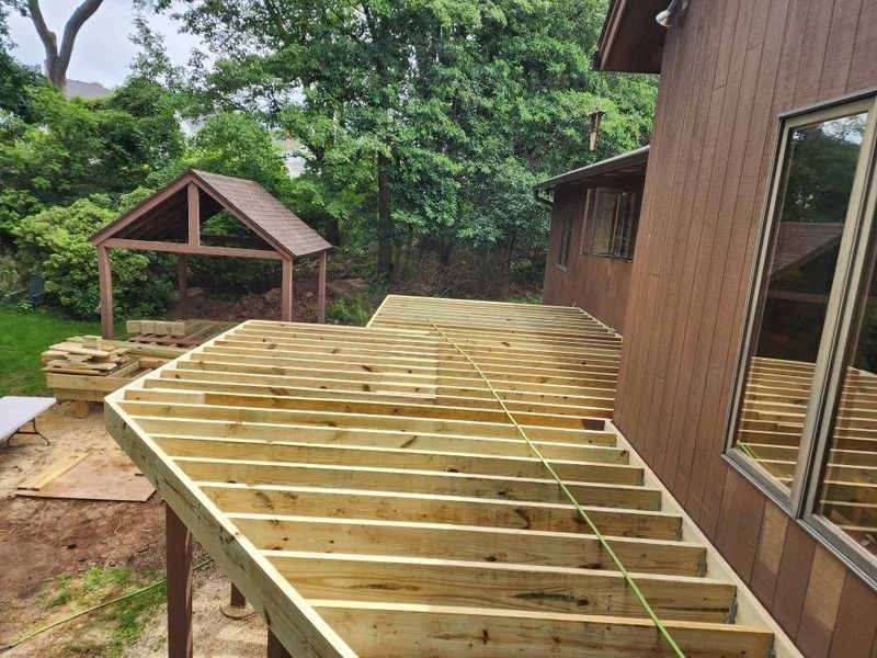 Professional Deck Building