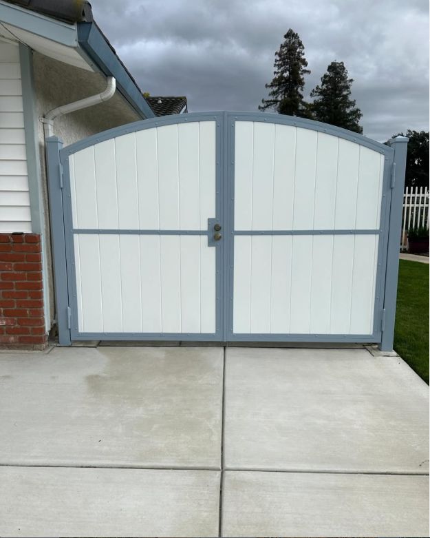 Fence & Deck Staining