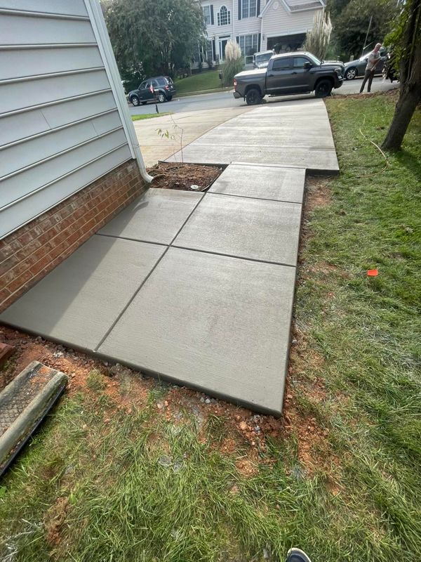 Patio/sidewalks
