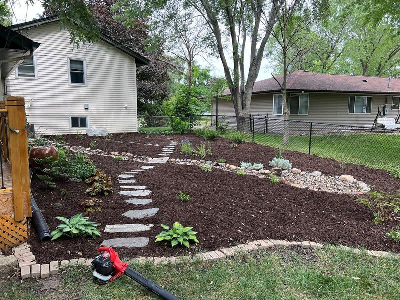 Mulching & Edging