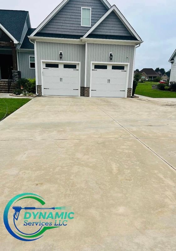 Driveway and Sidewalk Cleaning