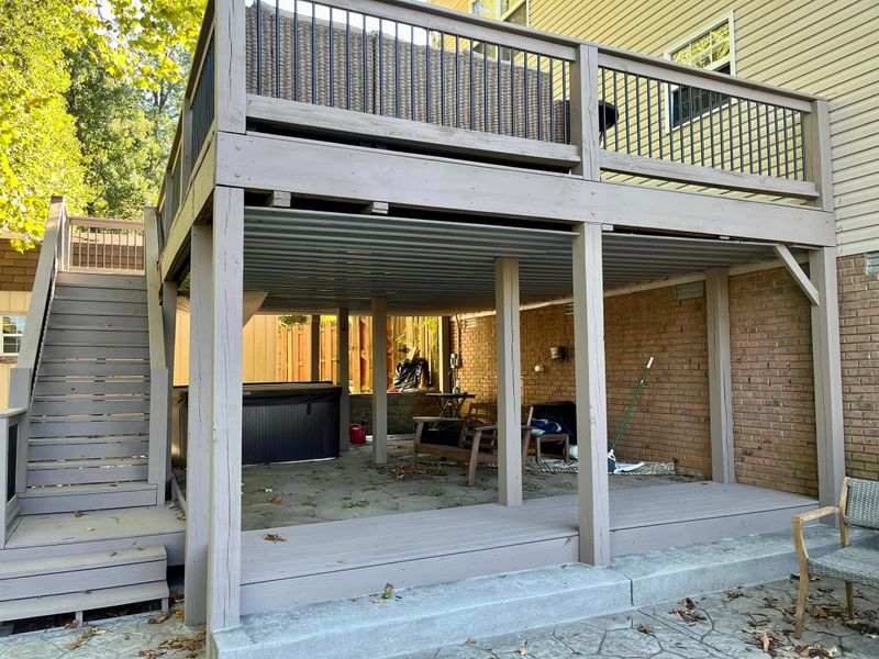 Deck and Fence Staining