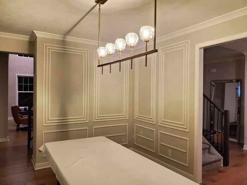 Living Rooms & Lounges