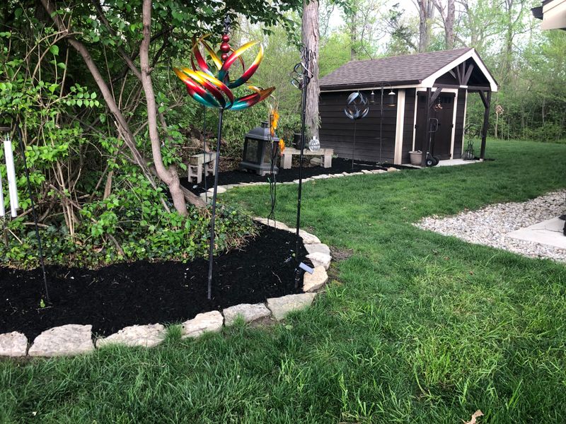 Mulch/Rock Installation