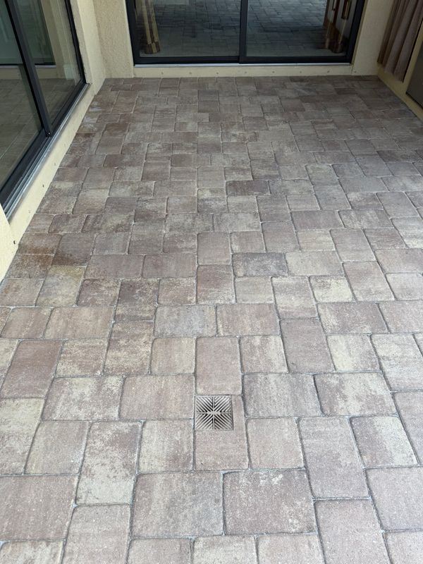 Deck & Patio Cleaning