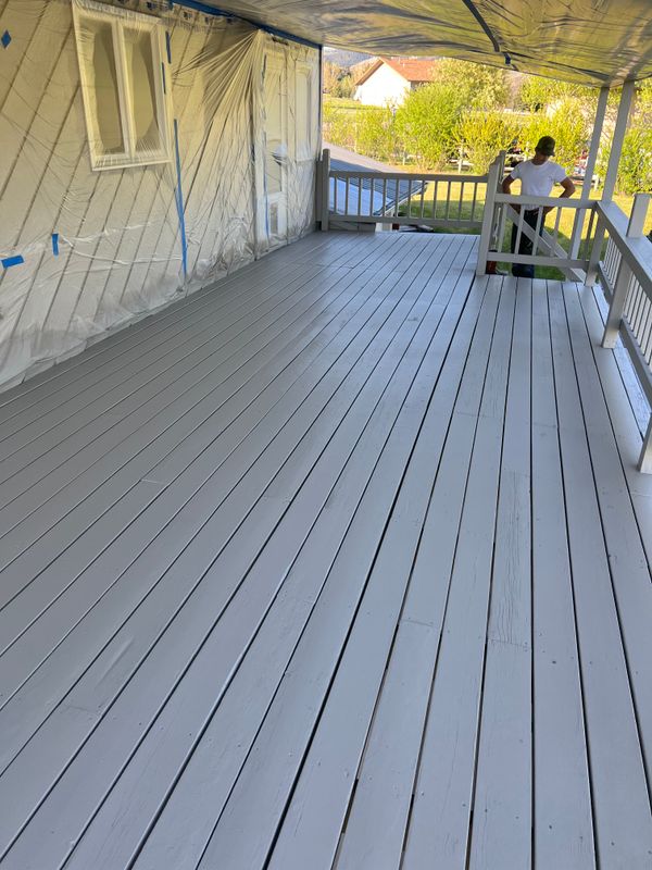 Deck Staining gallery