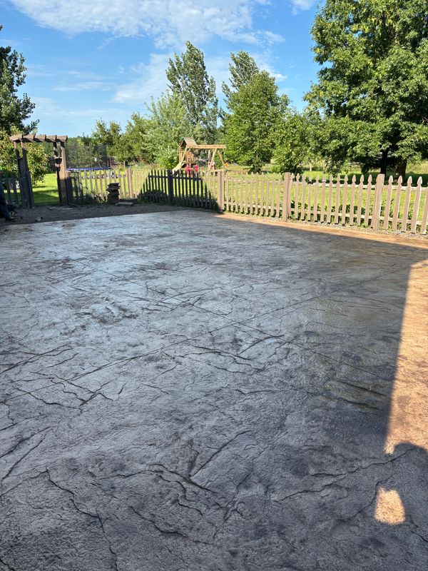 Sidewalks & Patio