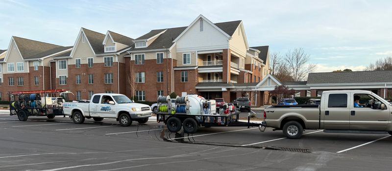 Driveway and Sidewalk Cleaning
