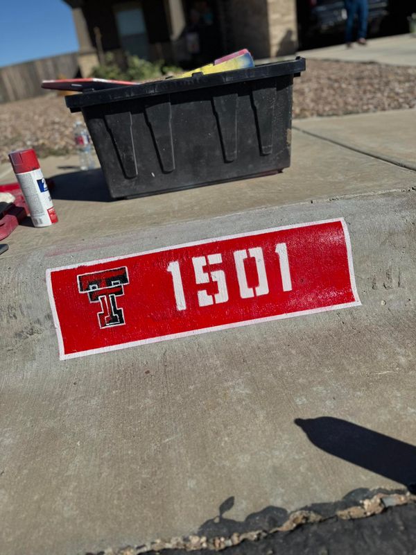 Curb Number Repainting