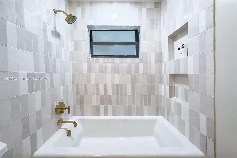 Custom Walk-In Showers