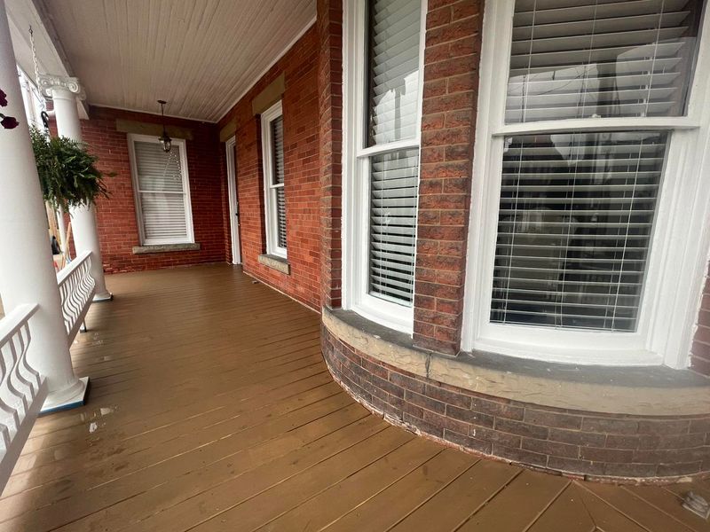 Deck & Fence Staining