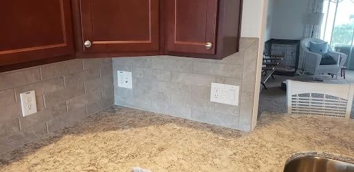 Kitchen Backsplash Tiling