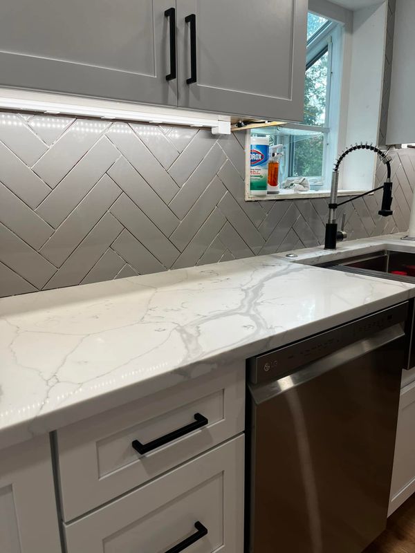 Kitchen Backsplash Installation