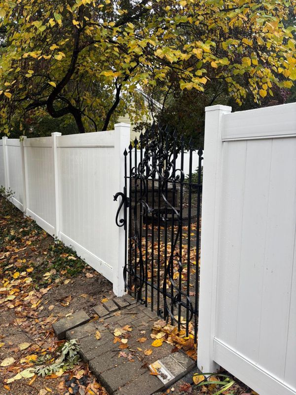 Gate Installation and Repair