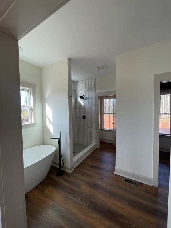 Farmhouse 1800 Sq Ft