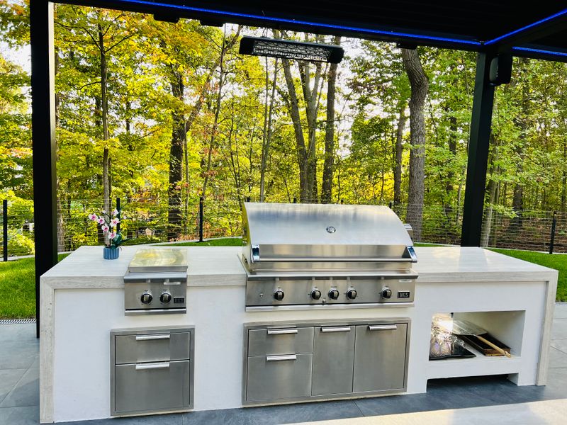Outdoor Kitchen Construction