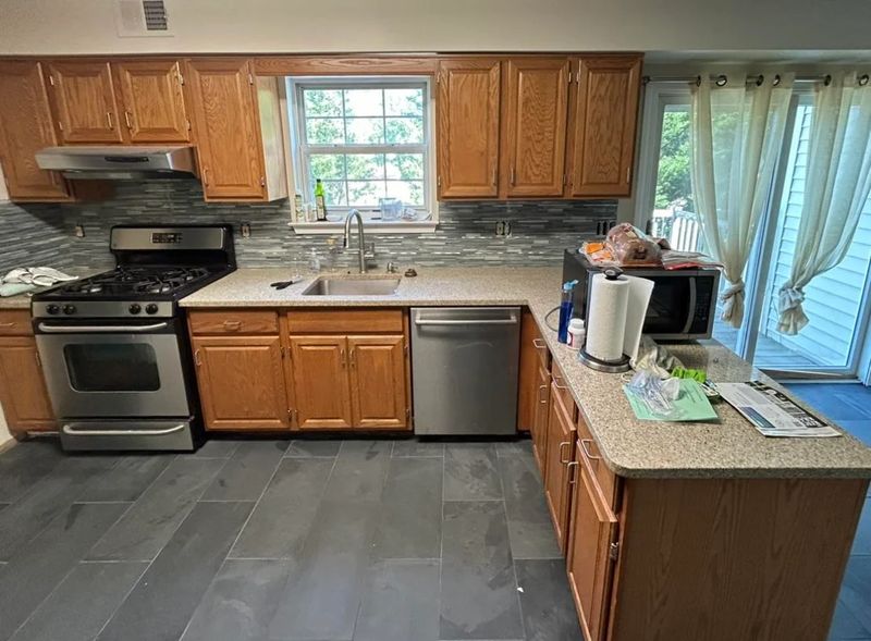 Cabinet Refinishing