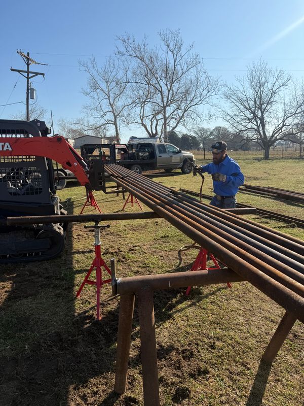Custom Pipe Fencing 