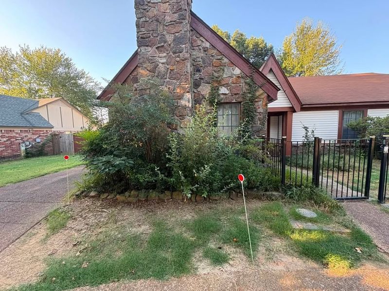 Flower Bed Maintenance
