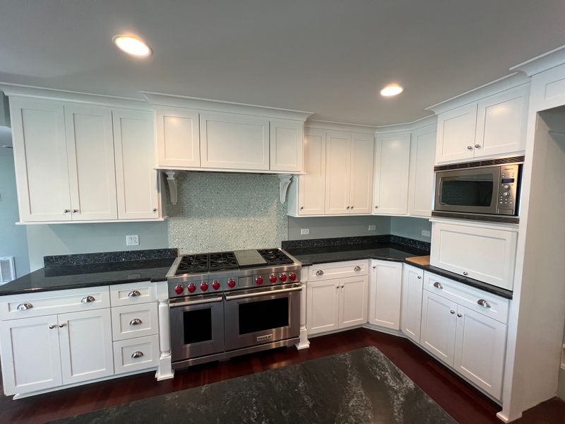 Revitalize Your Home with Stunning Cabinet Transformations in Hinsdale by TL Painting