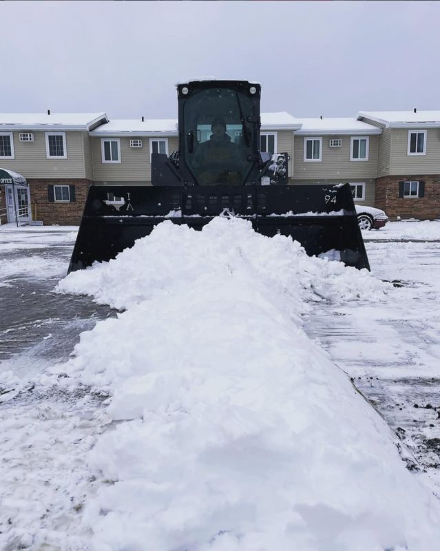 Commercial Snow & Ice Maintenance
