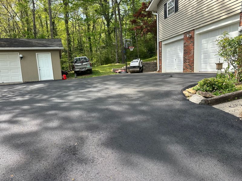 Asphalt Seal Coating