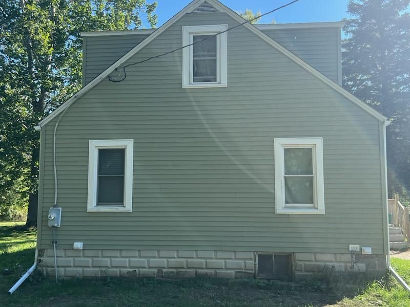 Kuhens Construction LLC Transforms Eau Claire Home Exterior with Expert Craftsmanship