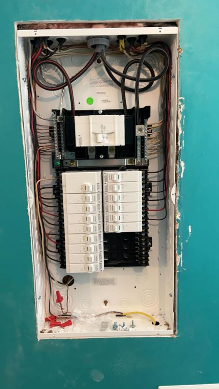 Circuit Breaker Installation and Repair