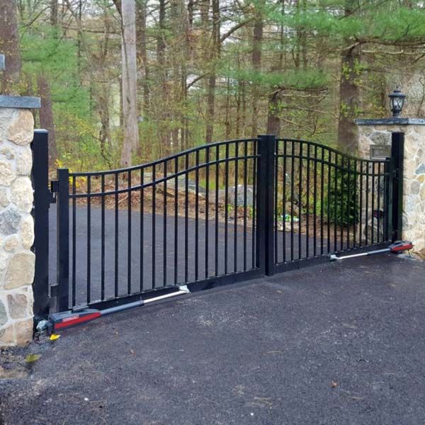 Swing Gates-Rolling Gates