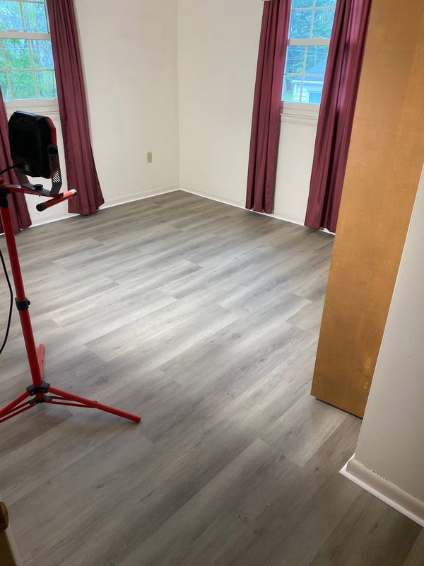 Vinyl and Laminate Flooring