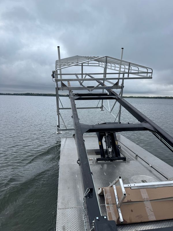 Dock installation / Removal