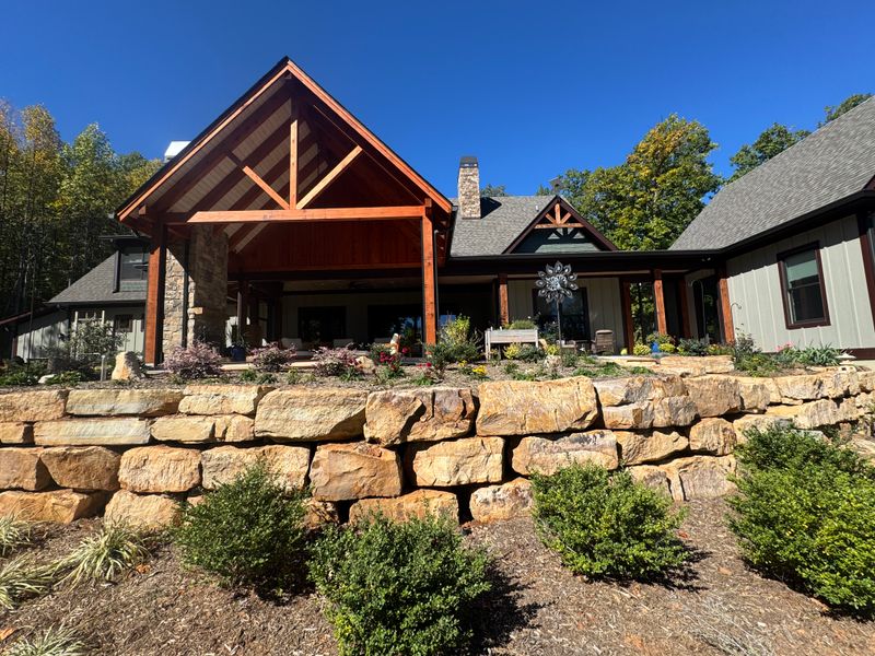 Serene Screened Retreat in Greenville