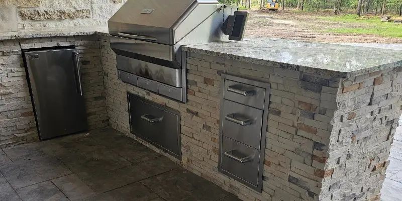 Outdoor Kitchen Construction