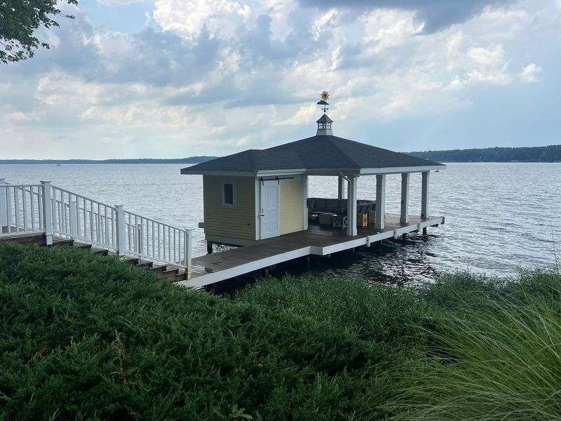 Deck and Dock Cleaning
