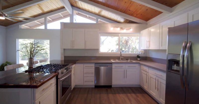 Kitchen Backsplash Installation