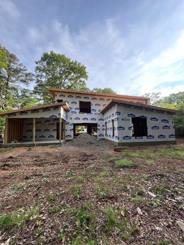 Roof Installation and Repairs