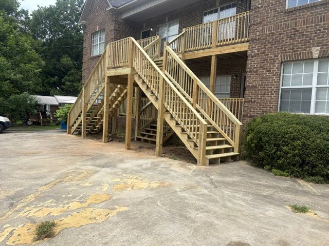 Deck & Patio
