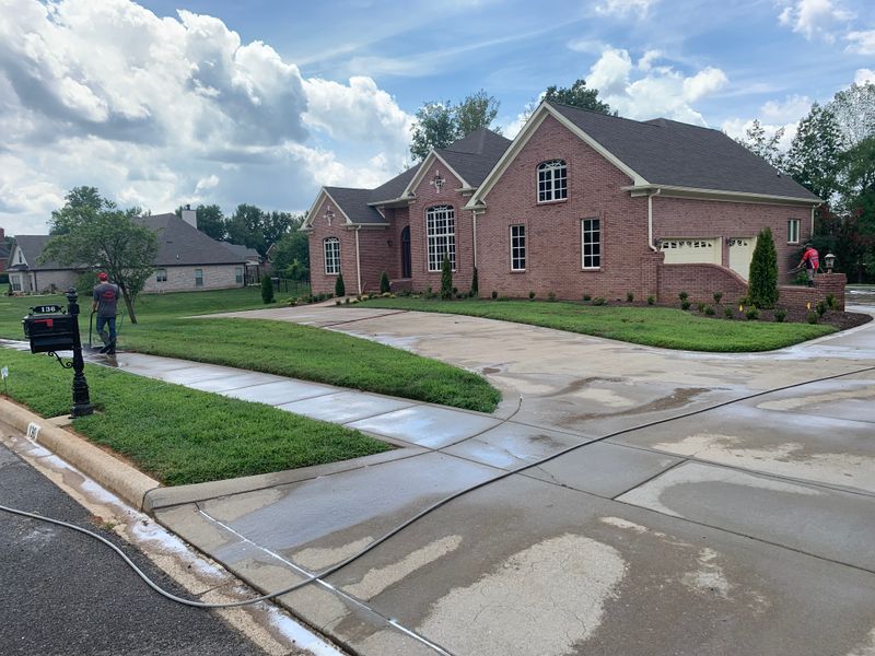Driveway and Sidewalk Cleaning