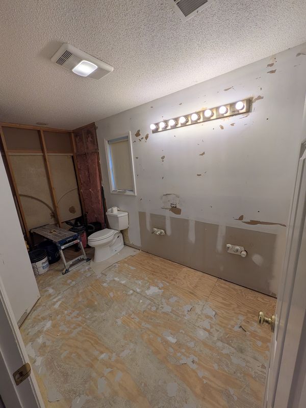 Bathroom & Kitchen Remodeling