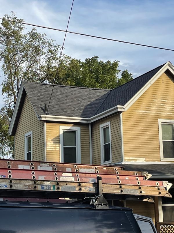 Madisonville Masterpiece: Transformative Roofing and Gutter Renovation with Williamsburg Gray Shingles