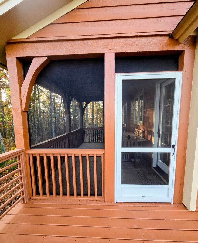 Screen Rooms