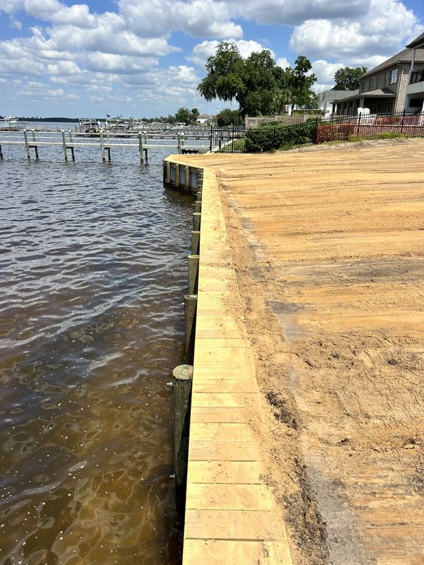 Seawall/ Retaining wall