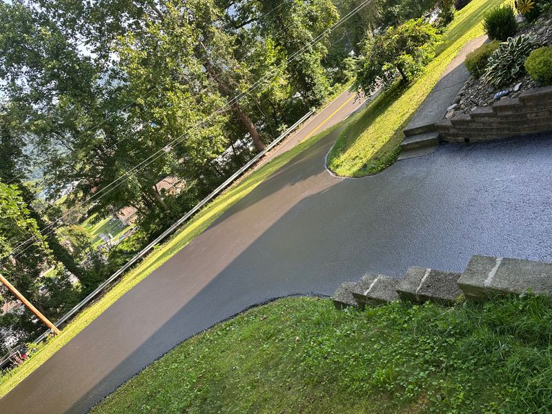 Asphalt Seal Coating