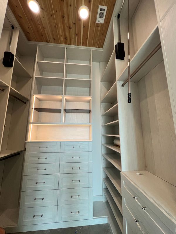 Custom Closets