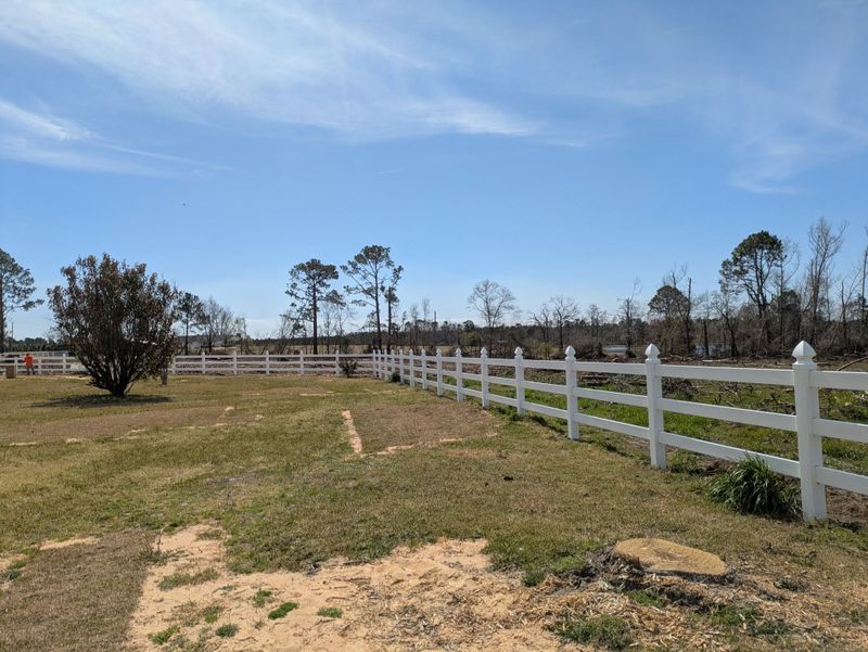 Vinyl Fence gallery