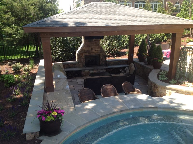 Outdoor Kitchens